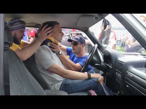 Видео: Эвакуация пострадавших из авто мастер класс от литовских парамедиков