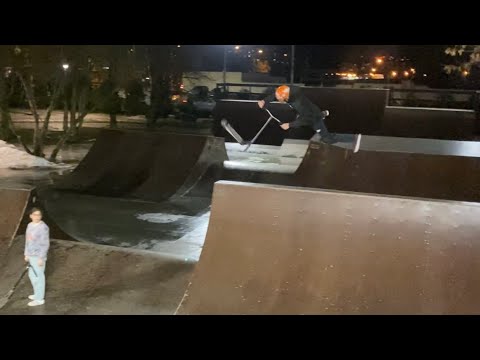 Видео: Влог 11. Открытие сезона в Солнцево! Катаем всей командой!