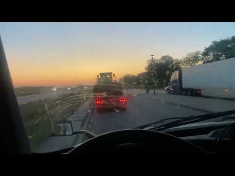 Видео: Как паркуются ездюки в США