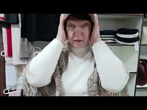 Видео: Аксесуари для жінок на зиму 0681736133 хустки, шарфи, кепки, бафи, пов'язки