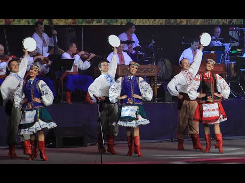 Видео: Хор імені Г. Верьовки - Козачок з бубнами