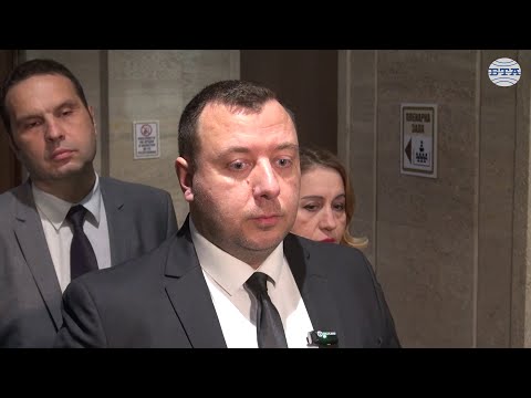 Видео: Петър Петров от „Възраждане“ призова народния представител Наталия Киселова да си подаде оставката