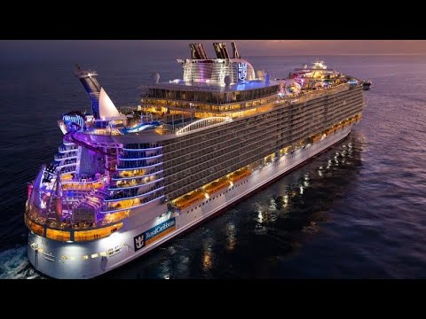 Видео: САМЫЙ БОЛЬШОЙ КРУИЗНЫЙ ЛАЙНЕР