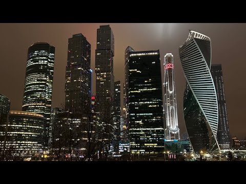 Видео: Прогулка по ночной Москве #стрим #live #Moscow #Russia