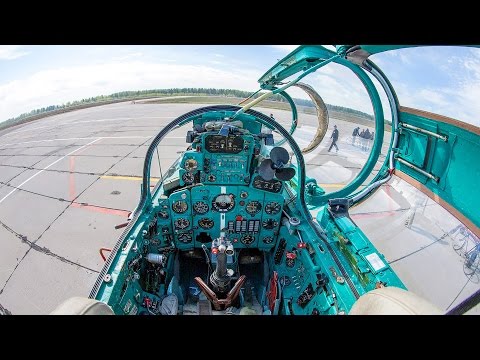 Видео: Окраска внутренних поверхностей кабин истребителей МиГ