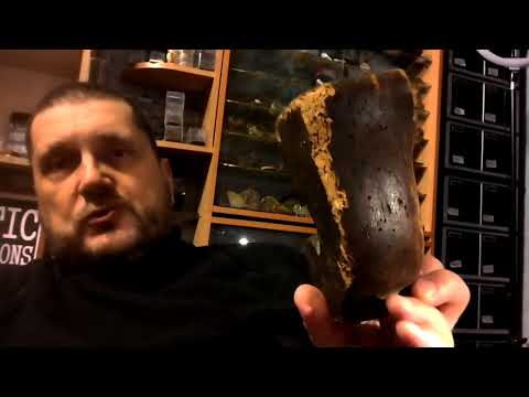 Видео: КОЛЛЕКЦИОННОЕ: Нужна помощь в определении ножки от старинной мебели