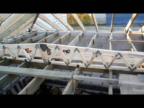 Видео: Как сэкономить деньги на длинных лагах перекрытия дома