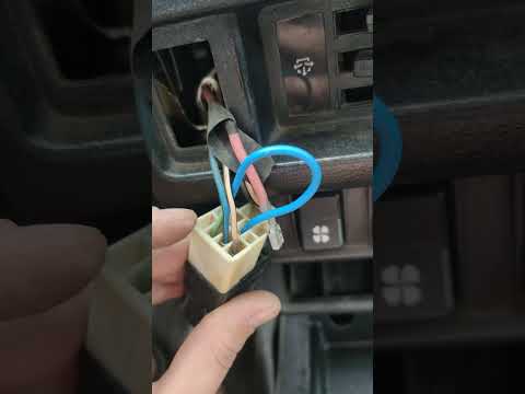 Видео: Выключение габаритов и ближнего света ключём зажигание на нива 21213