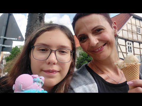 Видео: С Днём Рождения, Селина!