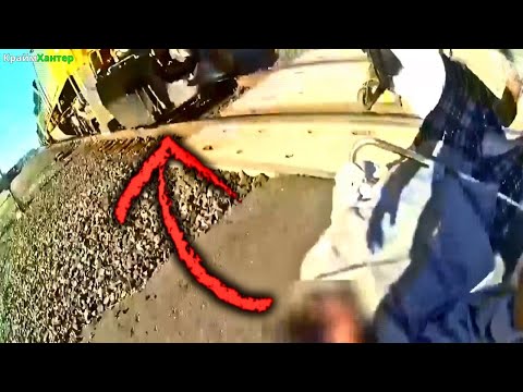 Видео: ПОЛИЦЕЙСКИЕ спасают ЛЮДЕЙ в последний МОМЕНТ