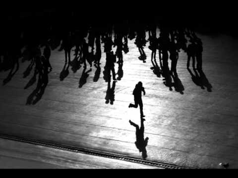 Видео: Лоя - Остается Бежать