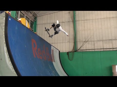 Видео: Как делать Олли в рампе