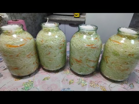 Видео: Село/Найсмачніша квашена капуста/Готуємо кожного року лише за цим рецептом