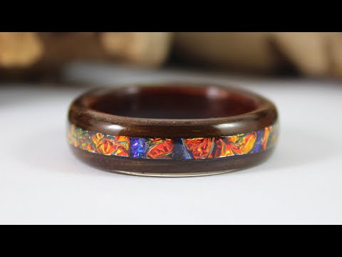 Видео: Изготовление изогнутого деревянного кольца с простой инкрустацией дихроманом