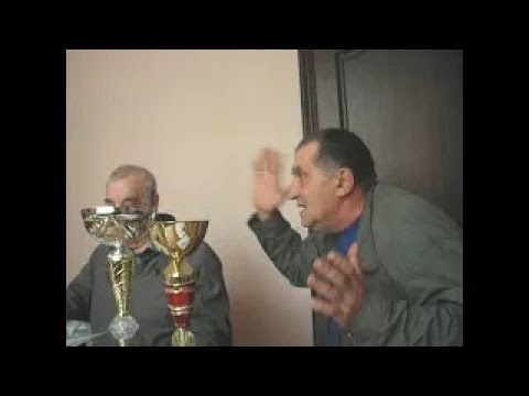 Видео: обшественники ставят ультиматум главе