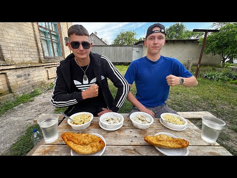 Видео: КТО ПЕРВЫЙ БЫСТРЕЕ СЪЕСТ ПЕЛЬМЕНИ ПИРОЖКИ РОЛЛТОН ПОЛУЧИТ 1000 РУБЛЕЙ