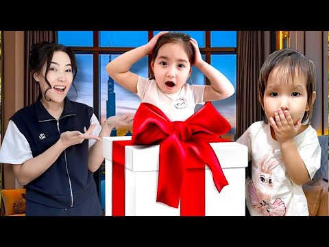 Видео: ДУБАЙДАН СЫЙЛЫҚ КЕЛДІ🎁😍| МЕДИНА МЕН МИЛАНА В ШОКЕ😱🤯| ІШІНДЕ НЕ БАР ЕКЕН?👀🤷🏻‍♀️