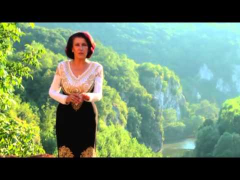 Видео: "Българийо, ти наша майко свята" -  Гуна Иванова