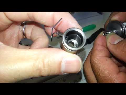 Видео: Снятие и замена натяжения Juki DDL-8700