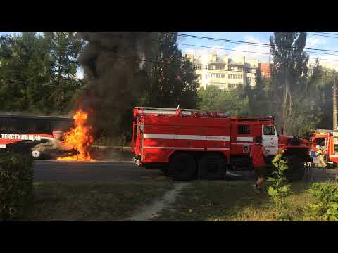 Видео: ЧП Пожар автобуса в г.Владимир. ФК Текстильщик. (г.Иваново)
