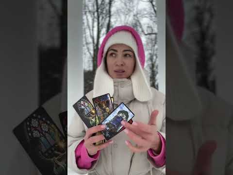 Видео: ПОТОК ИЗОБИЛИЯ💰на СОЛНЦЕСТОЯНИЕ☀️мощная Практика внутри🐦‍🔥 #таро #деньги #любовь