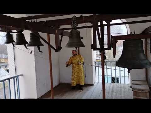 Видео: Звон колоколов в Свято Вознесенском храме в Сыктывкаре, Празднование Казанской иконы Божией Матери