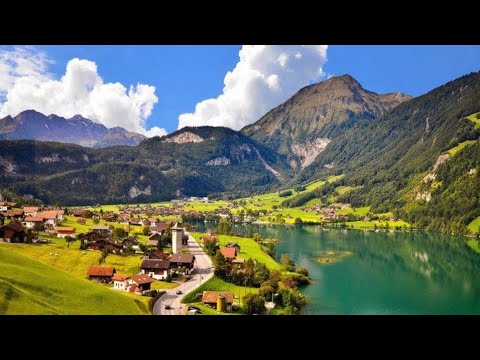 Видео: ПРО ПОМАДЫ И ПУТЕШЕСТВИЯ 😇
