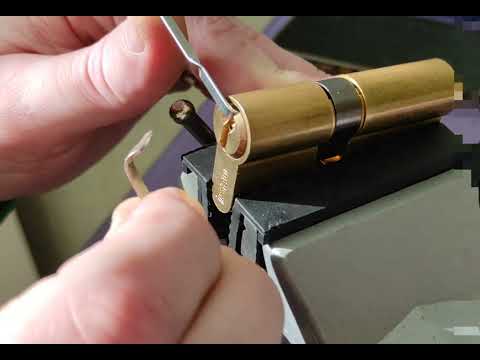 Видео: Opening the Iseo F5 lock (English profile). Вскрытие замка Iseo f5 (английский профиль)