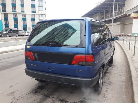 Видео: Шумка Крыши Peugeot 806 Часть № 6 Лобовое проклеил со стороны салона!