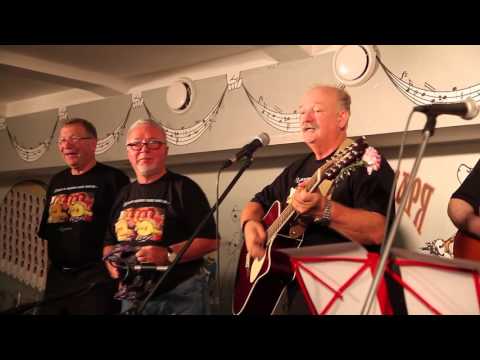 Видео: ВИА Камертон  «История одного знакомства» («Ша-ла-ла») К.Кленчон-Е.Косселя)