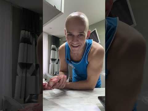 Видео: ROZETV в прямом эфире! Готовим гуляш и блинчики (впервые🤗)#вкусно #готовимдома #еда 