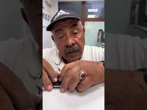 Видео: Пламен Богутлиев   Пазарлък за телефони част 27