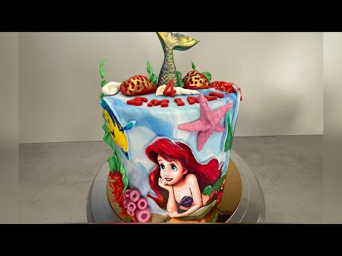 Видео: Как приготовить вкусный торт с русалкой Ариэль. Delicious sea-themed cake with Ariel.