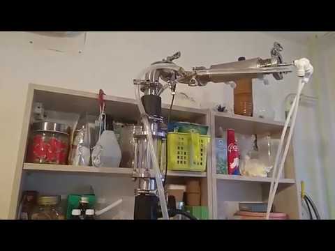 Видео: Новый метод дистилляции или ректификации с одним холодильником.