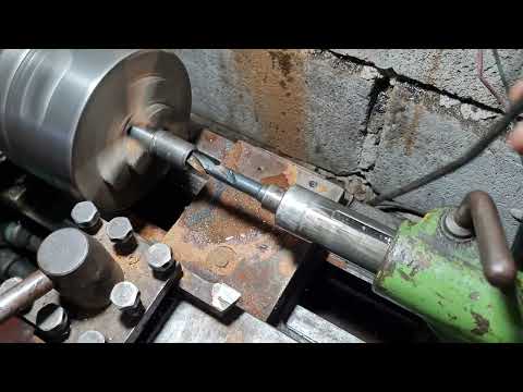 Видео: Направляющие Втулки  Клапана ГБЦ Зил-130
