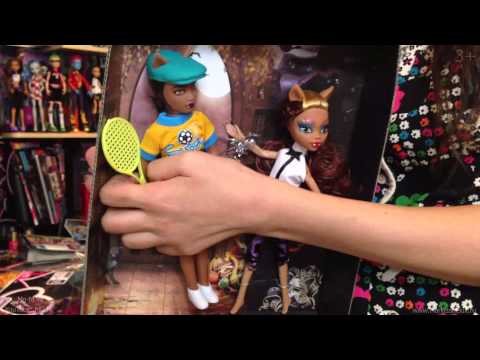 Видео: [Сравнение: Оригинал и Подделка Куклы Monster High] #4. Детки монстрики и гигантский Клод