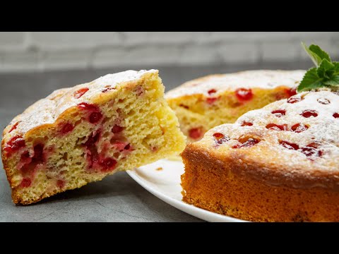 Видео: Очень простой ПИРОГ С ЯГОДАМИ на кефире. ИДЕАЛЬНАЯ ВЫПЕЧКА  к чаю | ЭТО ПРОСТО