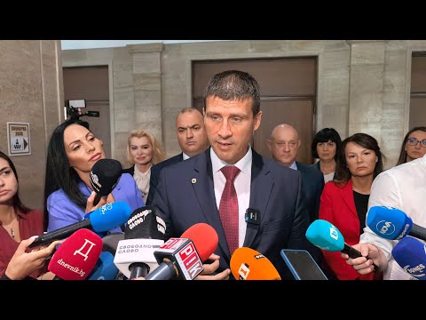 Видео: Ивелин Михайлов пред медиите : Институционален рекет - 17.09.2025 г. 