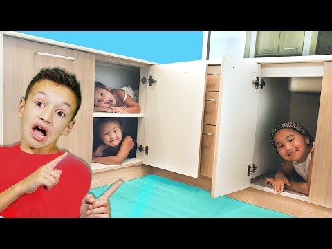 Видео: ПРЯТКИ в Отеле Аминка и Давид ПОДЕЛИЛИ Игрушки! Kids Hide and Seek spot in Hotel