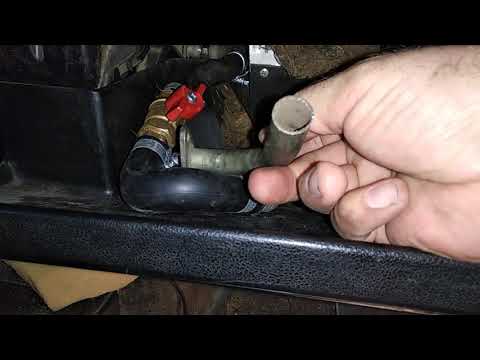 Видео: Водопроводный кран печки на Ниву 21214 28 июля 2020 г.