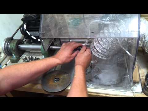 Видео: Универсальное камнерезное рабочее место в домашних условиях