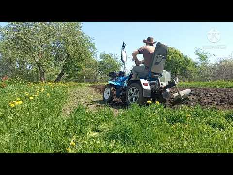 Видео: адаптер для мотоблока! вспашка в первый раз!!!)