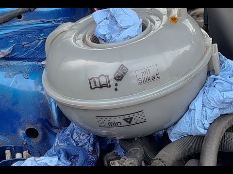 Видео: Удалить силиконовый пакет из вашего Skoda, VW, Audi, Seat самым лучшим способом