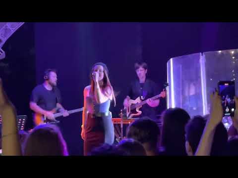 Видео: Эрика Лундмоен - Около реки