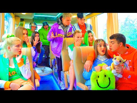 Видео: ПРИЈАТЕЉСТВО или ЉУБАВ?🔥 Драма у школи навијачица! 😱 НАЈБОЉИ ДРУГ Смајла УДВАРА СЕ Дијани!