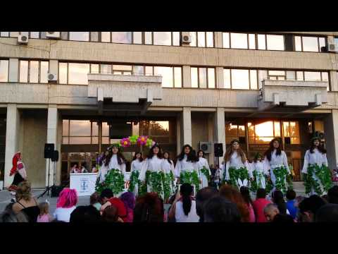 Видео: "Пеперуда" - молитва за дъжд