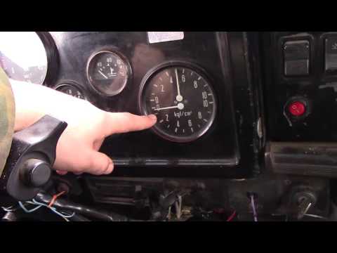 Видео: Будни камазиста  :  заводим машину зимой  в - 3, спустя неделю стоянки