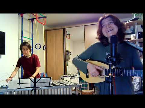 Видео: Елена Фролова "Ниточка долгих лет...." (ст. и муз. Е.Фроловой)