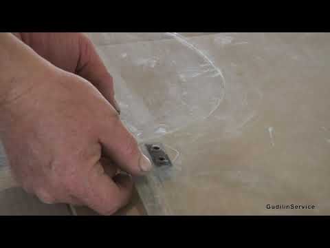 Видео: Ремонт окна прицепа каравана