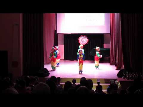 Видео: Где водятся волшебники Хореографическая студия "Карусель"